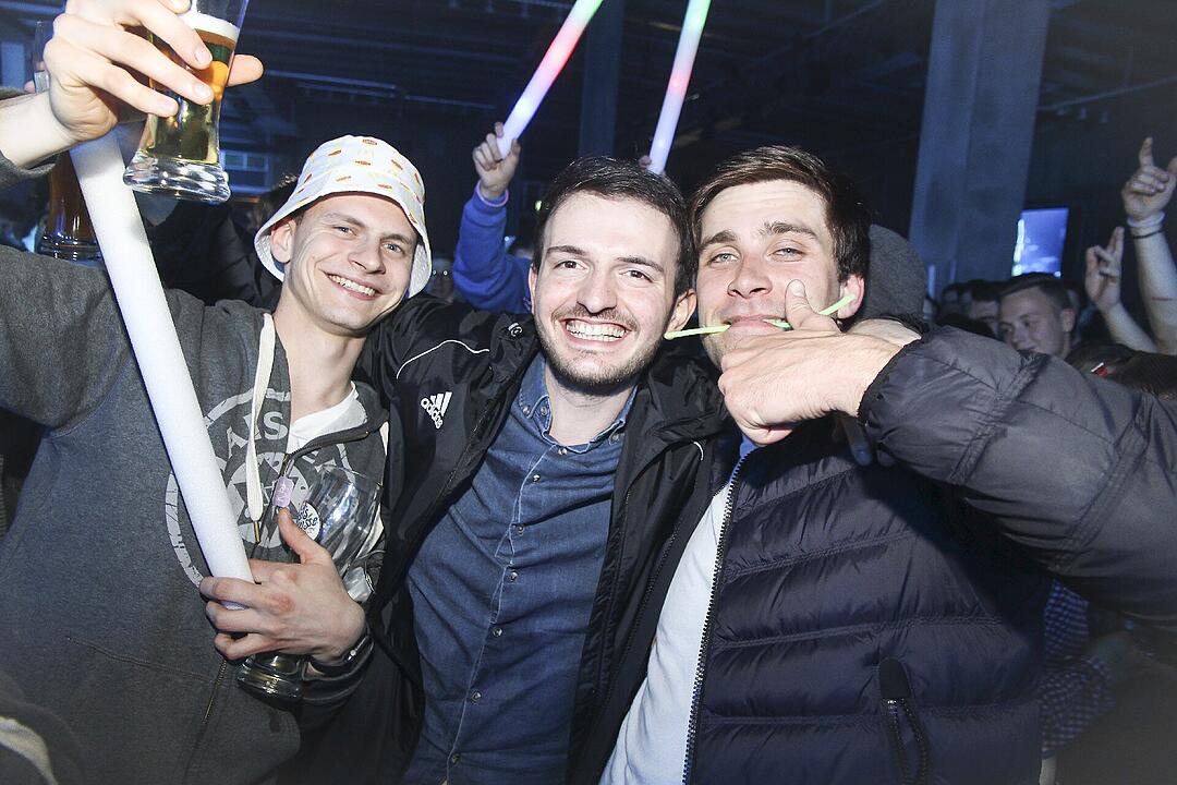 Opening Party mit Ballermann-Größe Peter Wackel