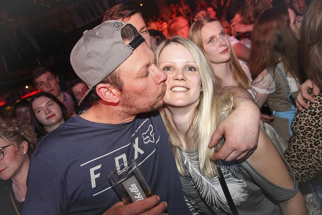 Heavy Volxmusic im Tanzcenter