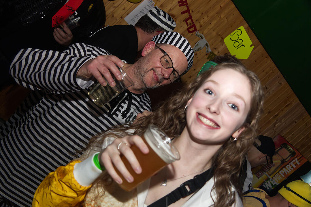 Ausverkaufte Party in Unterfarrnbach