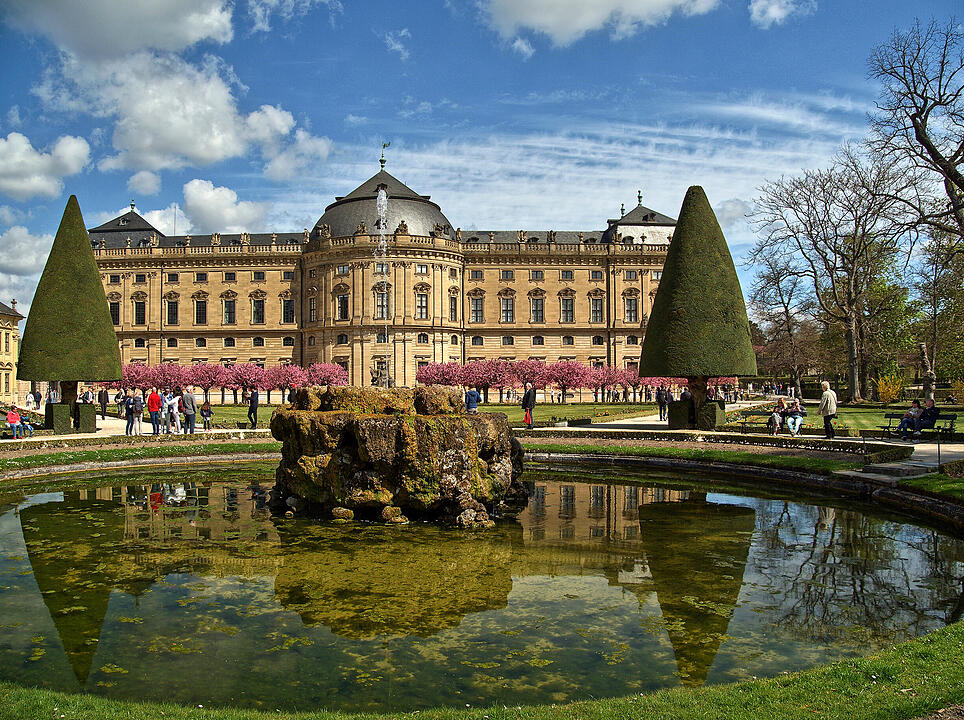 Die Würzburger Residenz im Frühling