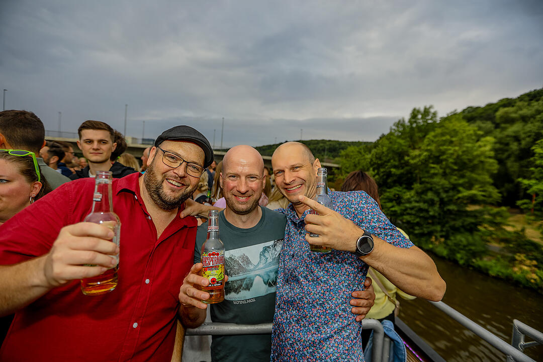 Auf drei Decks wurde richtig gefeiert!