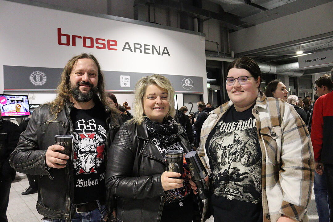 Powerwolf hat die Arena wahrlich zum Kochen gebracht!