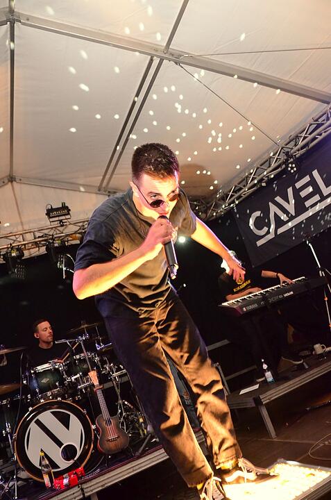 Party mit der Band "CAVELAND"