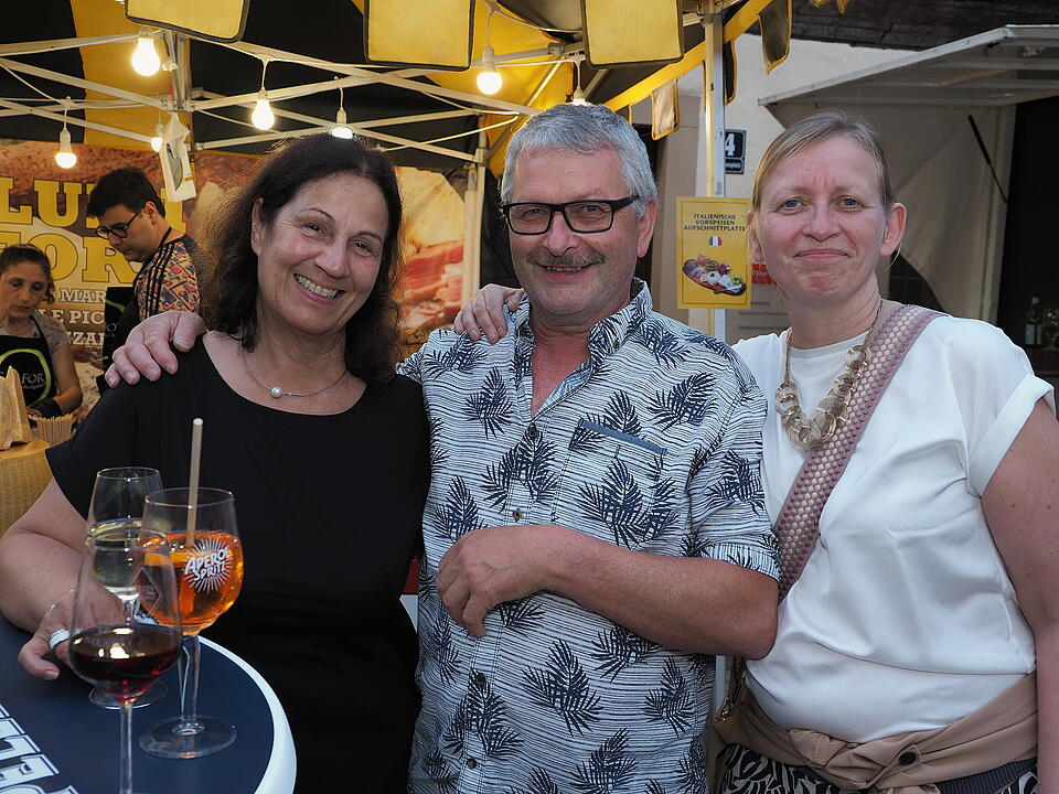 Aperitivo, Vino, Musica und mehr!