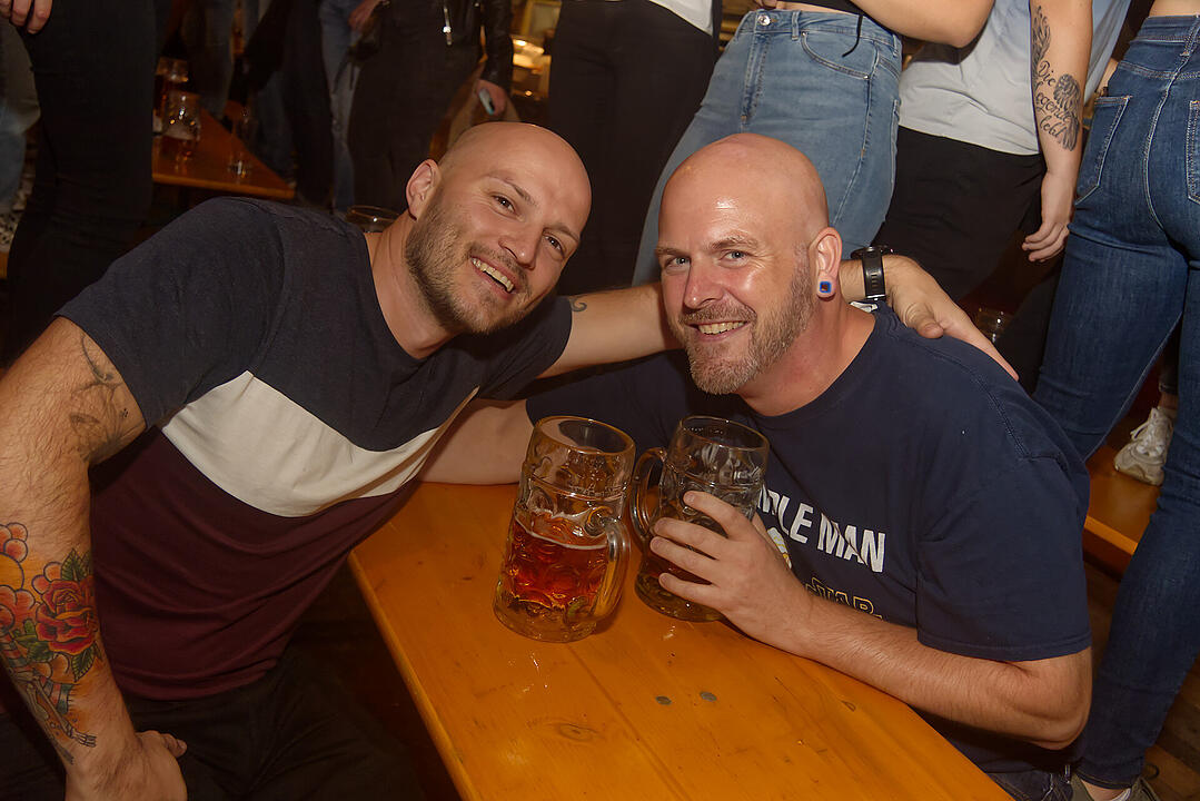Beste Stimmung beim zweitgrößten Volksfest Bayerns