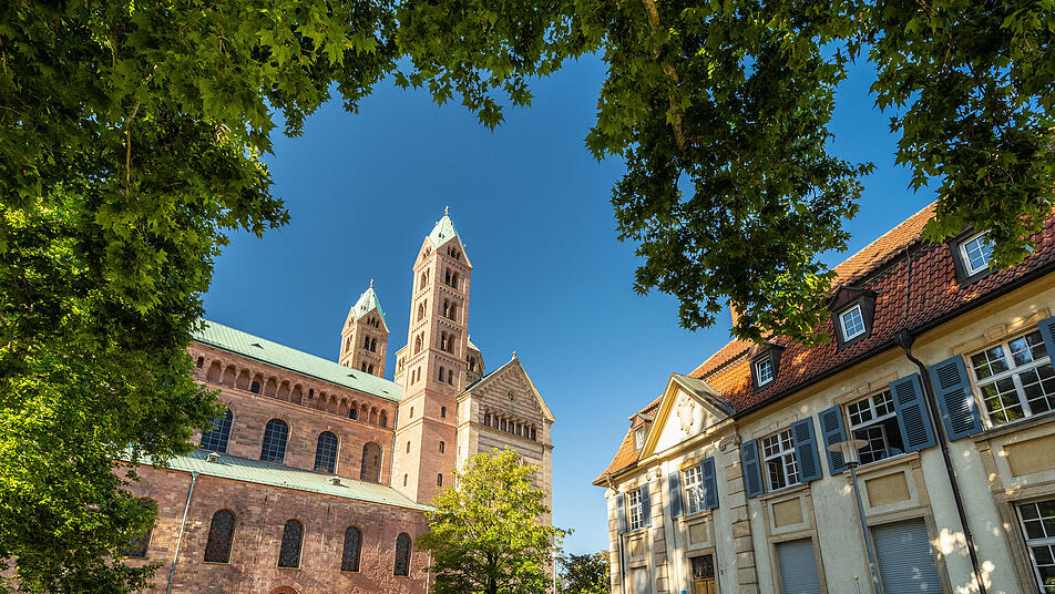 Der Speyerer Dom ist nur eine von vielen Sehenswürdigkeiten bei den Stadtführungen.