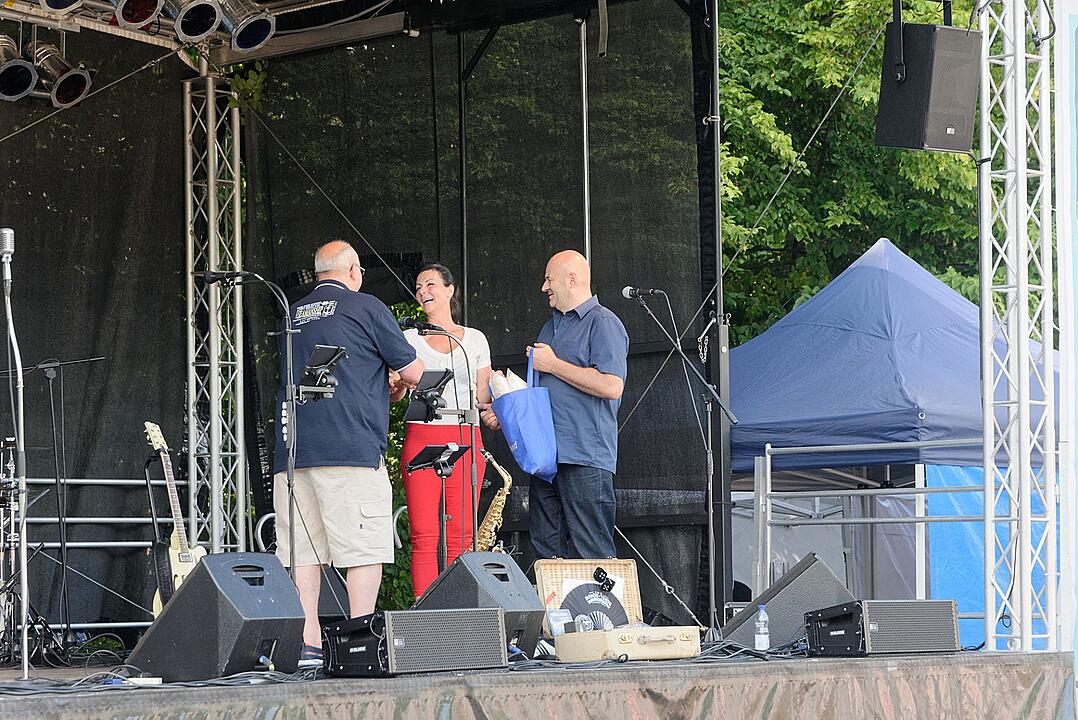 Oldtimer, Live Musik und vieles mehr!
