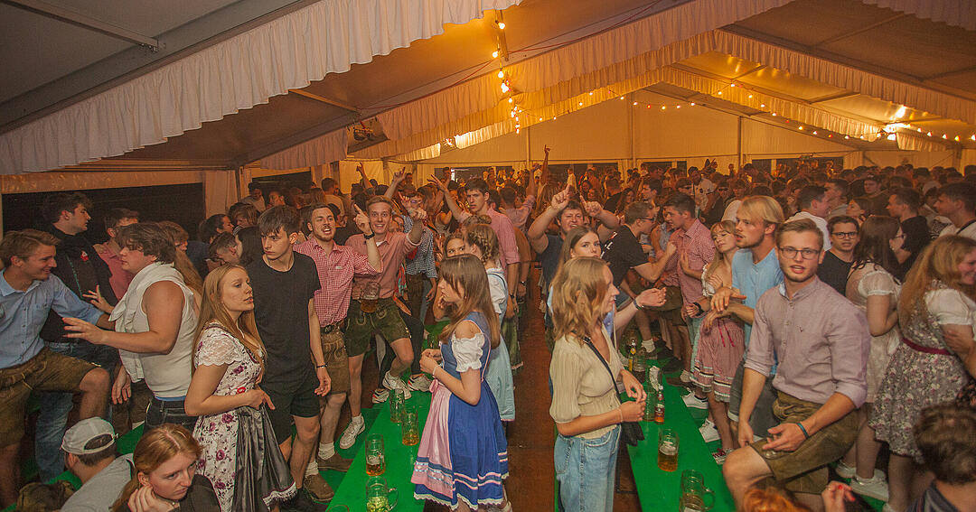 Ausgelassene Stimmung mit rocKing und Tasty 7.