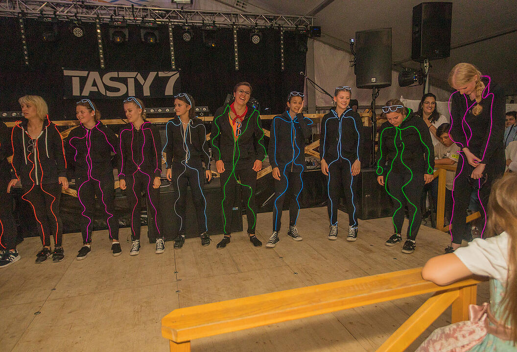 Die Cover- und Partyband "Tasty 7" spielten am Samstag.