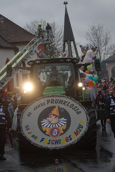 Faschingsumzug und After-Zug-Party