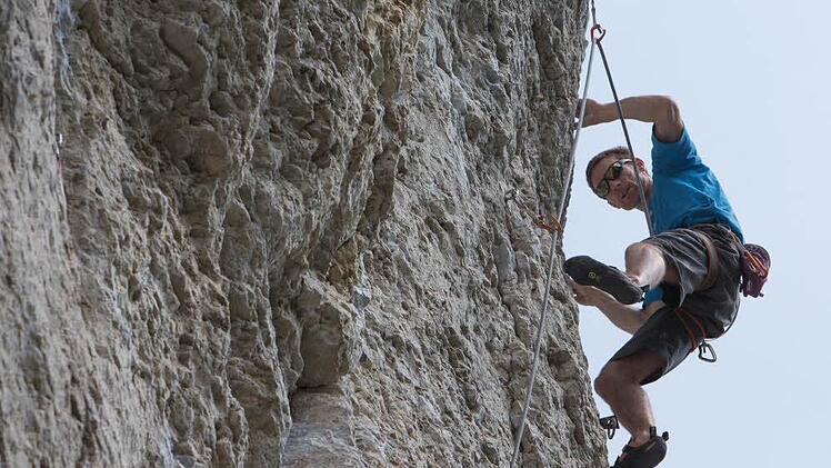 Nick aus Melbourne in einer Felswand in der Bärenschlucht  Foto: B.Herbst