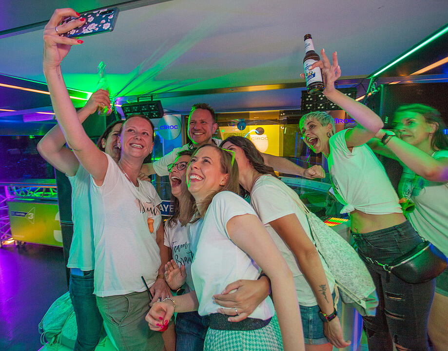 Bayern 3 Partyschiff in Fürth
