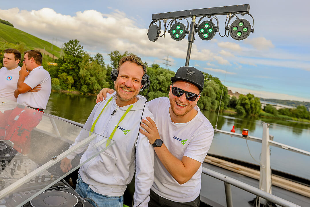 Auf drei Decks wurde richtig gefeiert!