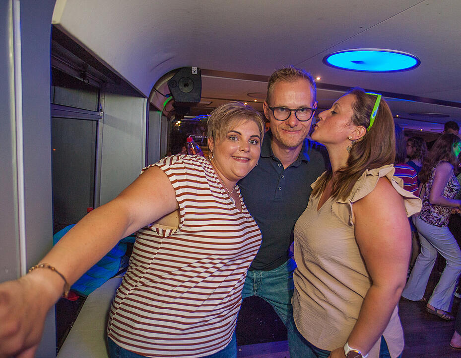 Bayern 3 Partyschiff in Fürth