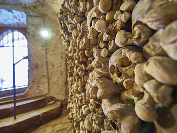 Michaelskapelle in Oppenheim: Das ist der gruseligste Lost Place in Rheinland-Pfalz