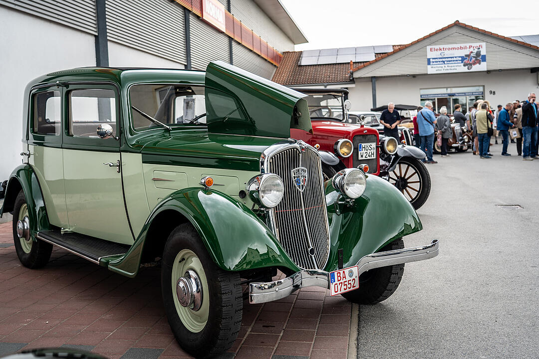 Einzigartige, historische Automobile aus der Vorkriegszeit konnten bewundert werden!