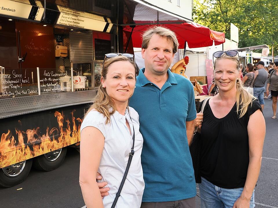 Burger, BBQ und Spezialitäten aus verschiedenen Ländern!
