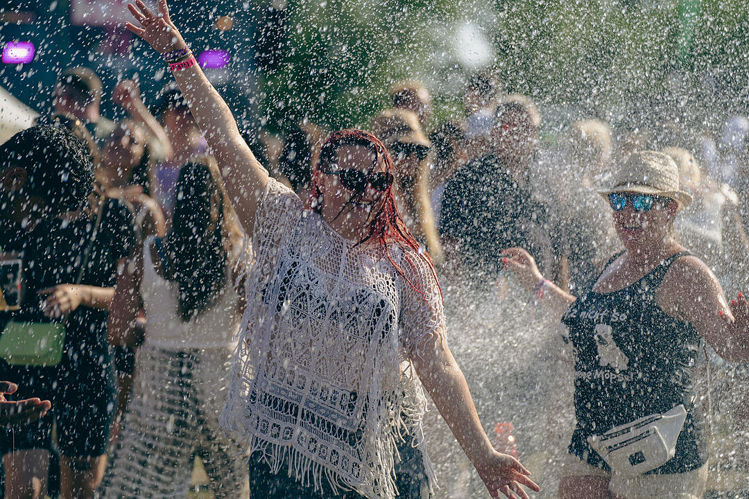 Mit vielen internationalen und nationalen Live-Acts!