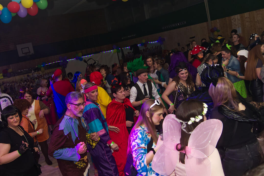 Ausverkaufte Party in Unterfarrnbach