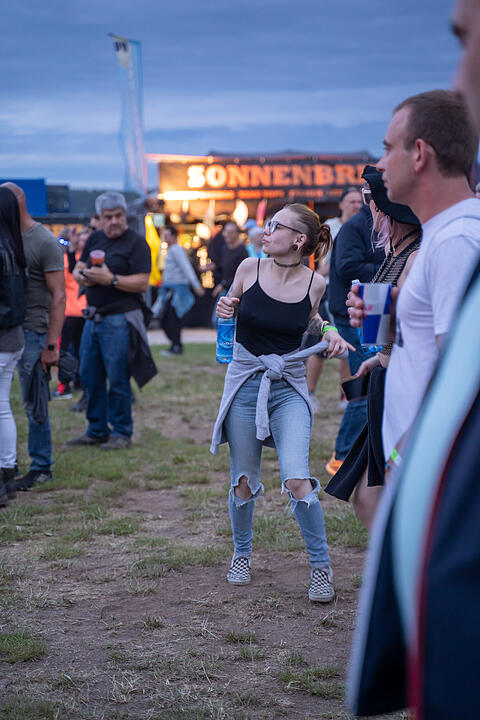 Sommer. Sonne. Tanzen. Techno. Bass!