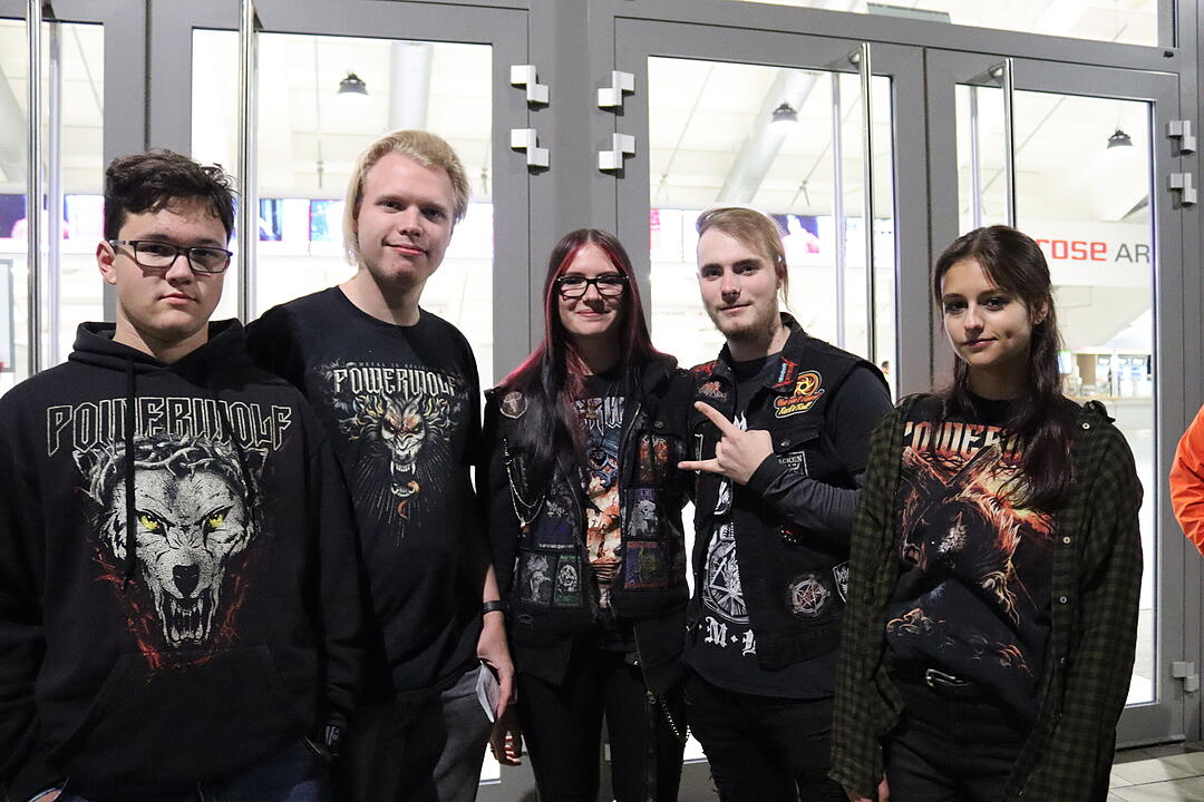Powerwolf hat die Arena wahrlich zum Kochen gebracht!