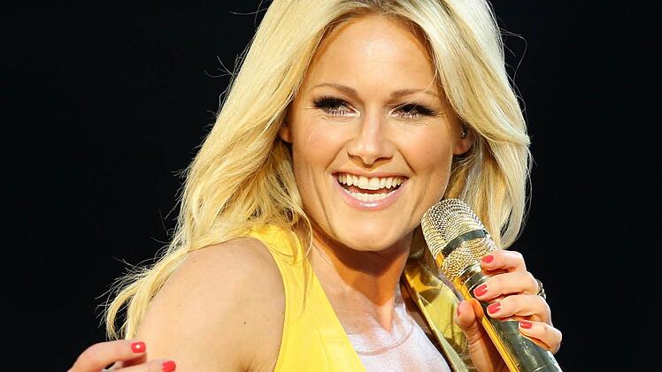 Schlagerstar Helene Fischer Foto: Bernd Wüstneck/dpa