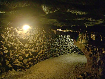 Ein Einblick in das Kalkbergwerk Wolfstein.