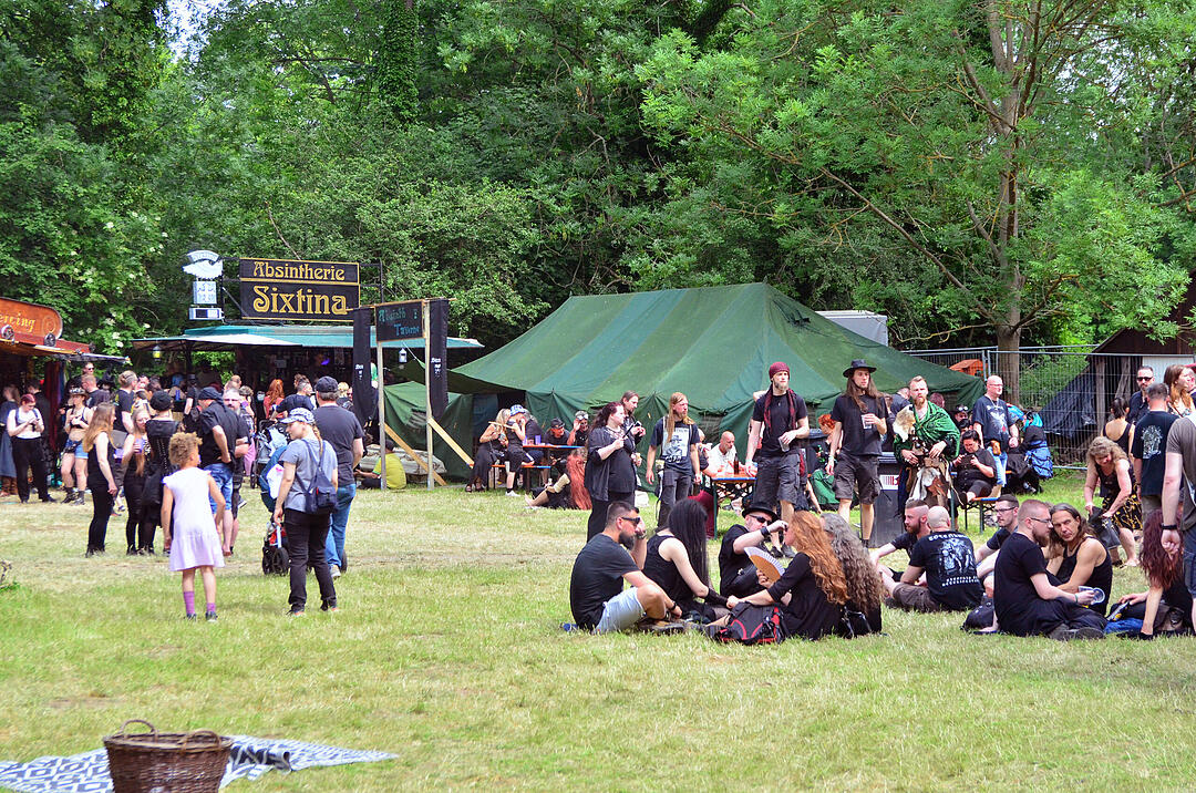 Wave-Gotik-Treffen 2022 - die Besucher