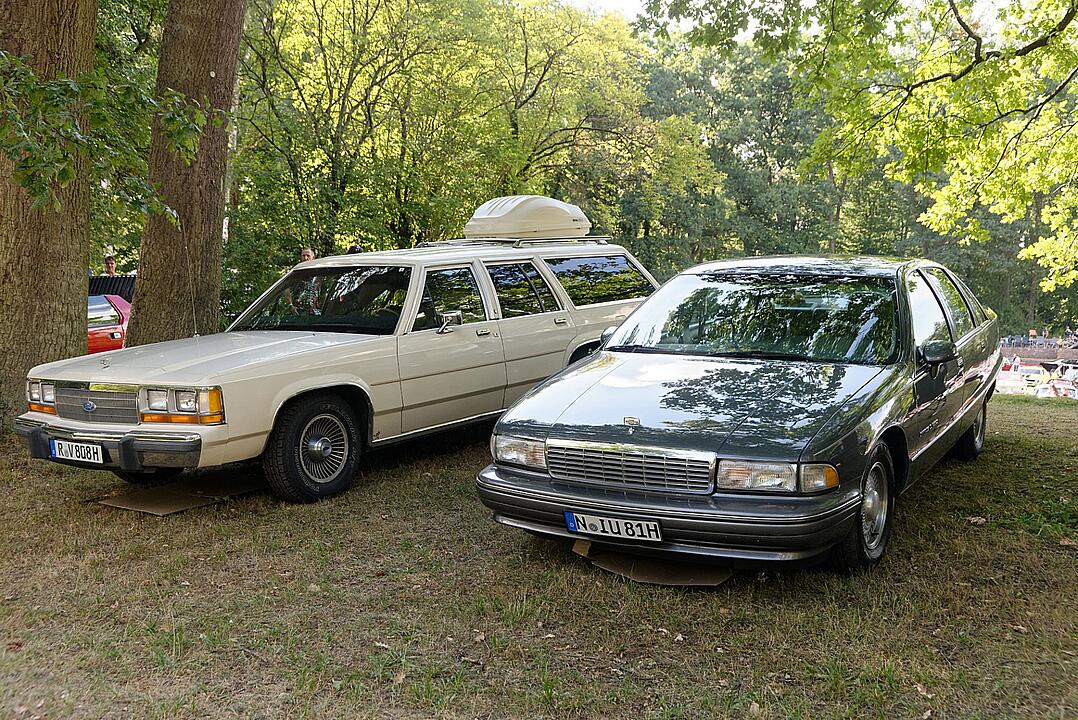 Oldtimer, Live Musik und vieles mehr!
