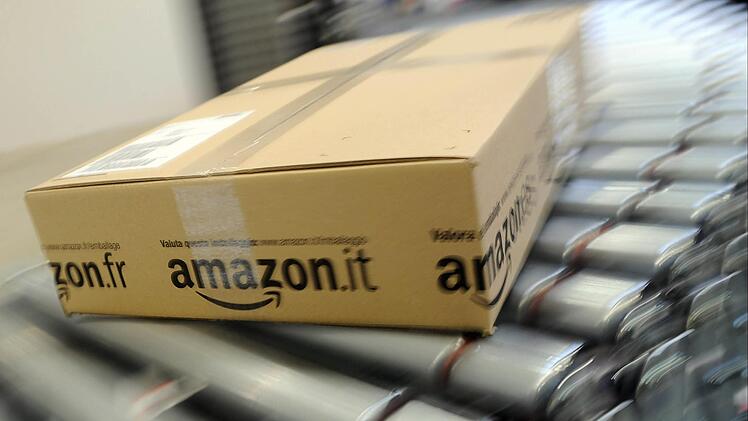 Wer Geschenke online bestellt, muss jetzt schnell sein: Nur wenige Shops liefern noch rechtzeitig bis Heiligabend. Foto: Henning Kaiser, dpa