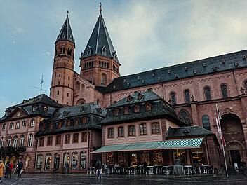 Der Mainzer Dom galt über Jahrhunderte hinweg als religiöses und politisches Zentrum des römisch-deutschen Reichs.