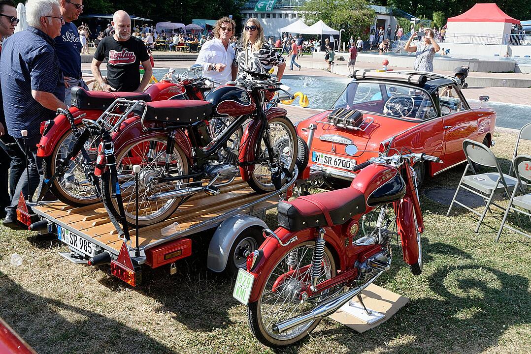 Oldtimer, Live Musik und vieles mehr!